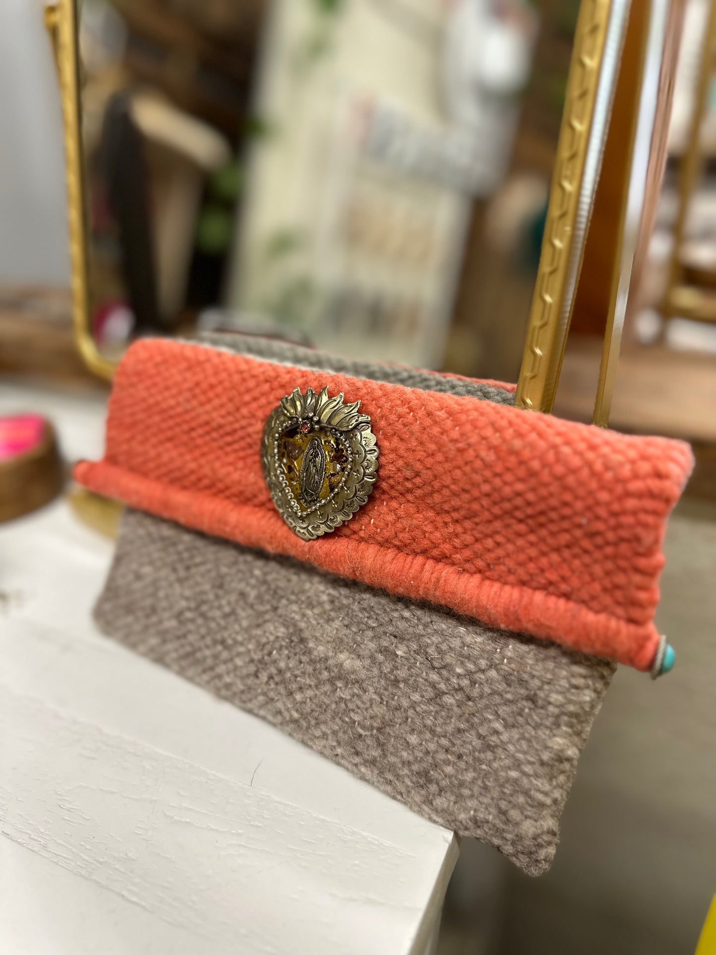 The Barbosa Clutch- Pink